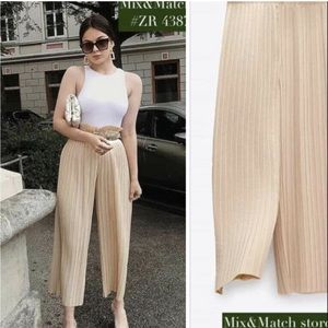 ZARA CREAM PLEATED PAPERBAG TROUSERS